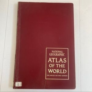 National Geographic Atlas of the World Enlarged Second Edition 1966 Ex-Library